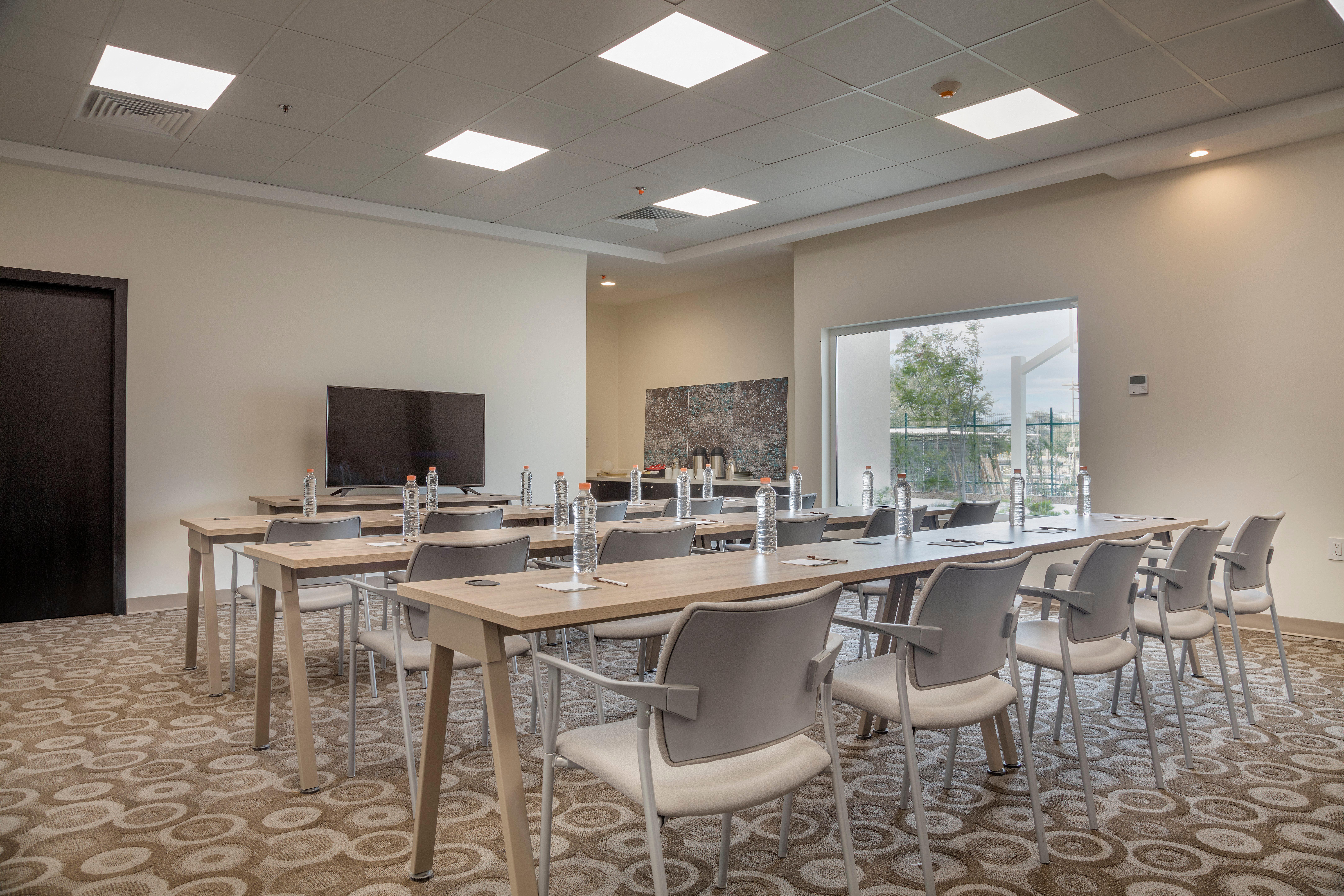 Staybridge Suites - Saltillo By Ihg Eksteriør billede